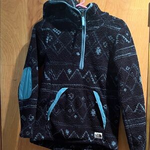 The North Face Black and Teal Patterned Fleece Jacket